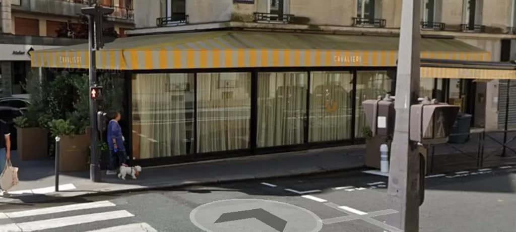 Retail in Paris for lease Building Photo- Image 1 of 3