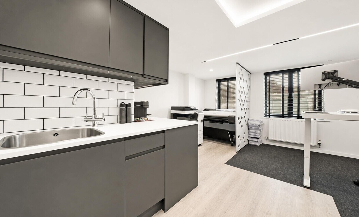 9 Risborough St, London for lease Interior Photo- Image 1 of 6