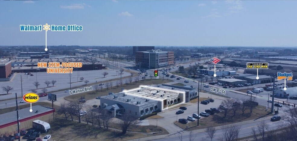 706 S Walton Blvd, Bentonville, AR à louer - Photo du bâtiment - Image 3 de 7