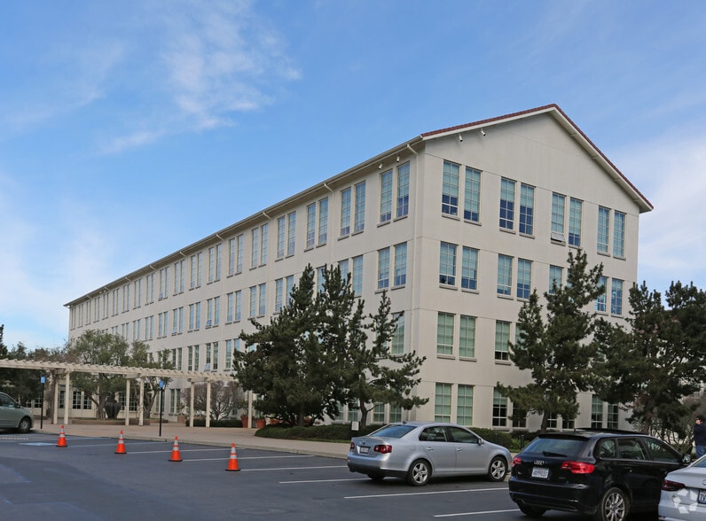 One Letterman Dr, San Francisco, CA for lease - Building Photo - Image 2 of 4