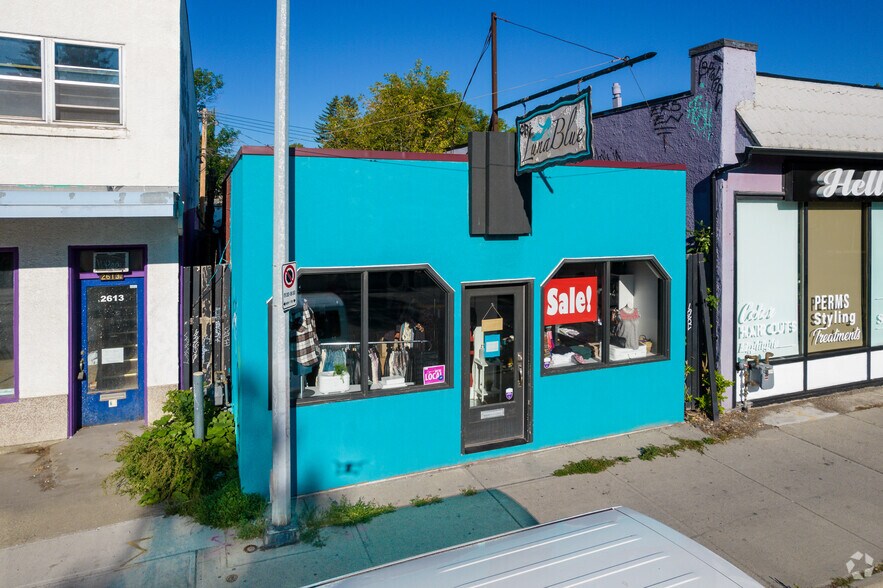 2611 14A St SW, Calgary, AB à vendre - Photo principale - Image 1 de 3