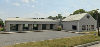 Plus de détails pour 28 E Main St, New Kingstown, PA - Coworking à louer