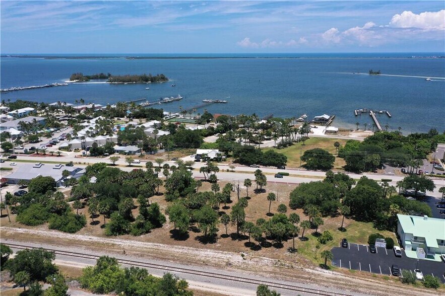1531 Us 1 Hwy, Sebastian, FL à vendre - Aérien - Image 3 de 33
