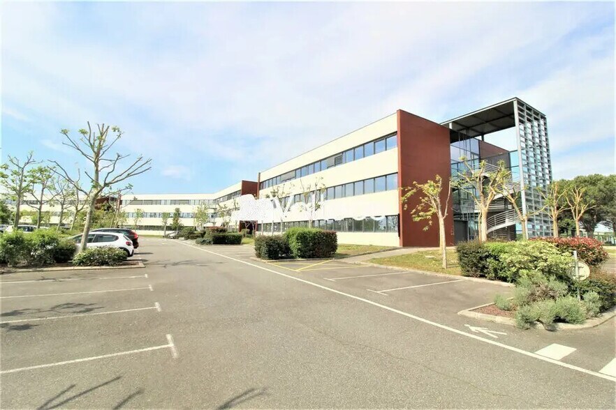 15 Avenue Du Docteur Maurice Grynfogel, Toulouse for lease - Building Photo - Image 3 of 14