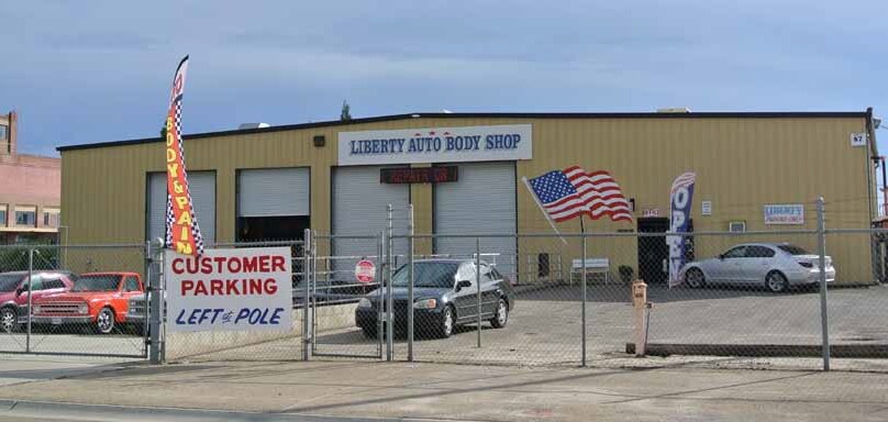 1775 Park St, Selma, CA à vendre - Photo du bâtiment - Image 2 de 7