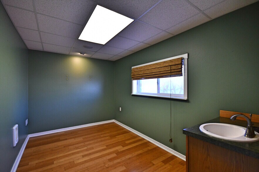 1012 Trevitt St, The Dalles, OR à vendre - Photo du bâtiment - Image 3 de 11