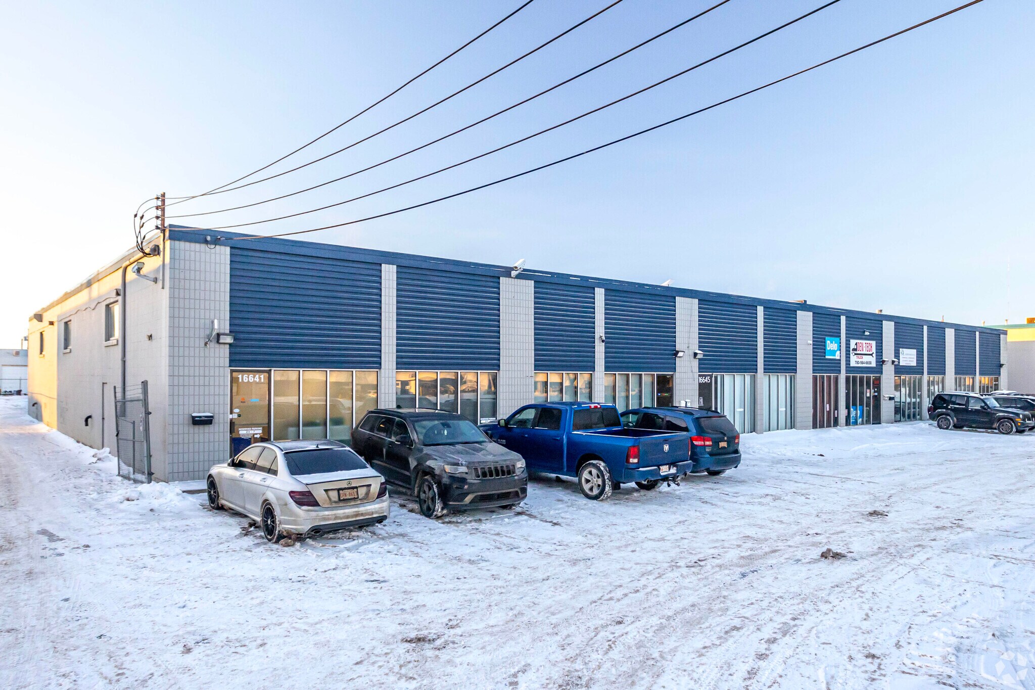 16641-16645 114th A Ave NW, Edmonton, AB for sale Primary Photo- Image 1 of 1