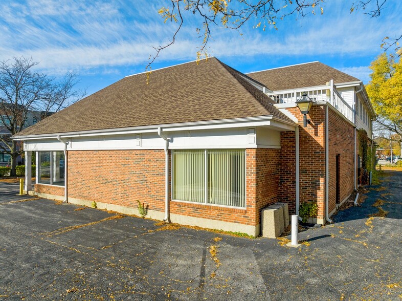 328-350 Ridge Rd, Wilmette, IL for sale - Building Photo - Image 3 of 26