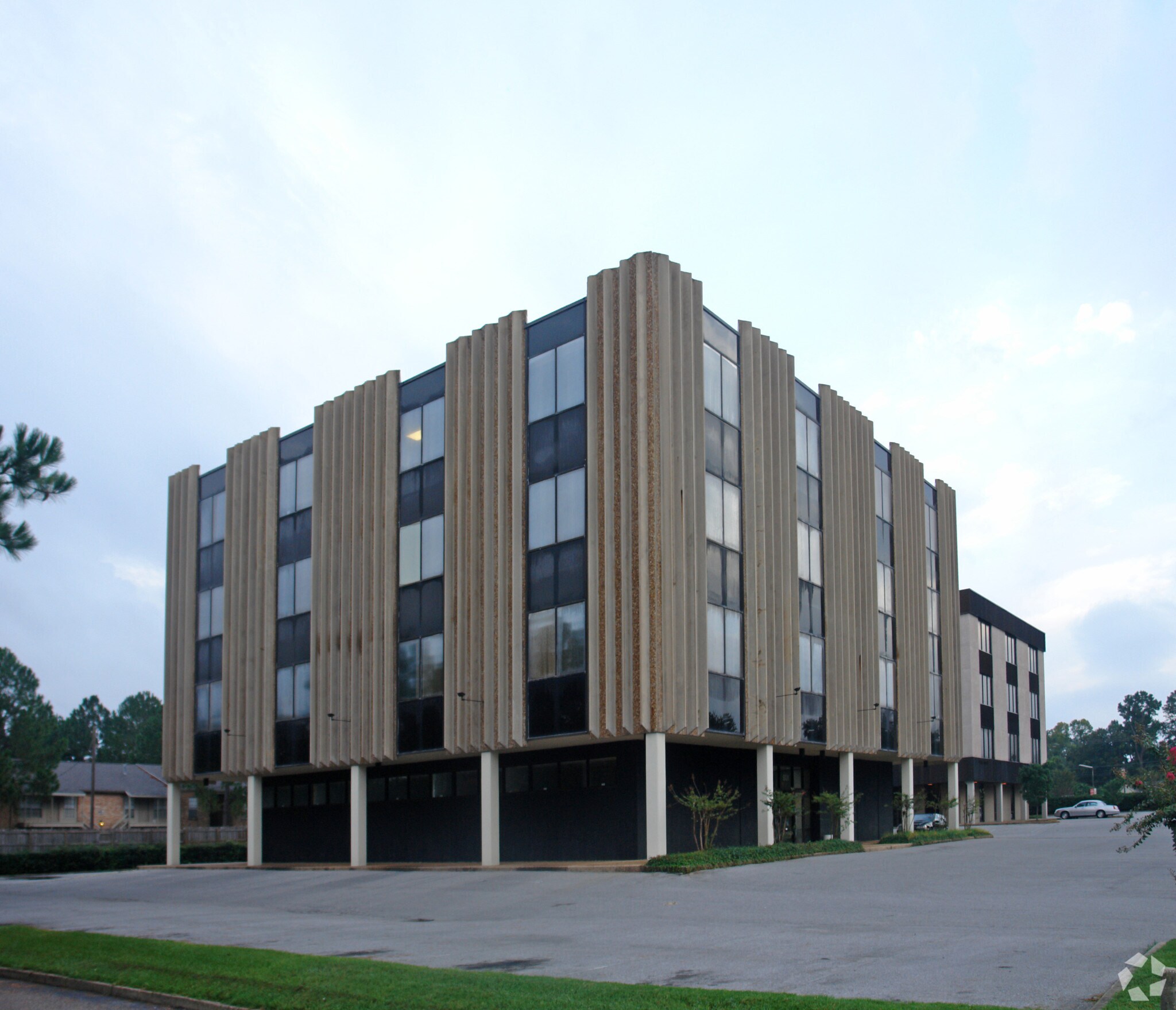 601 Bel Air Blvd, Mobile, AL for lease Primary Photo- Image 1 of 16