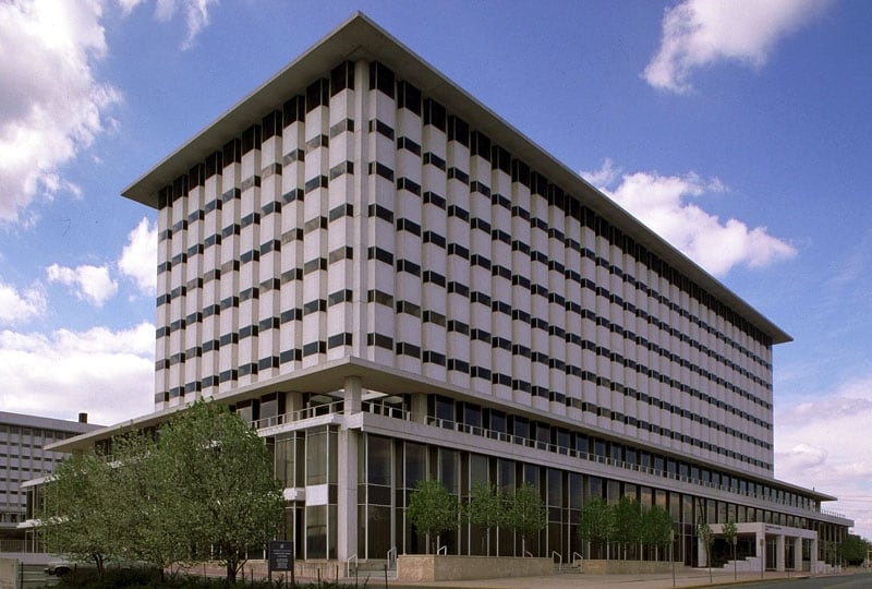 6525 Belcrest Rd, Hyattsville, MD for lease - Building Photo - Image 2 of 24