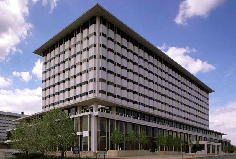 6525 Belcrest Rd, Hyattsville, MD à louer - Photo du bâtiment - Image 2 de 24