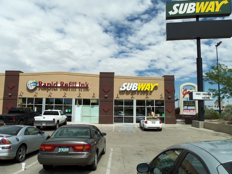 915-975 W Hwy 50, Pueblo, CO for lease - Building Photo - Image 2 of 3