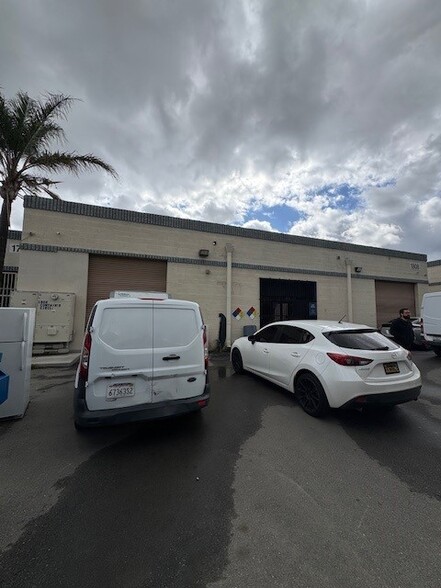 1808 Container Cir, Jurupa Valley, CA for sale - Building Photo - Image 3 of 10