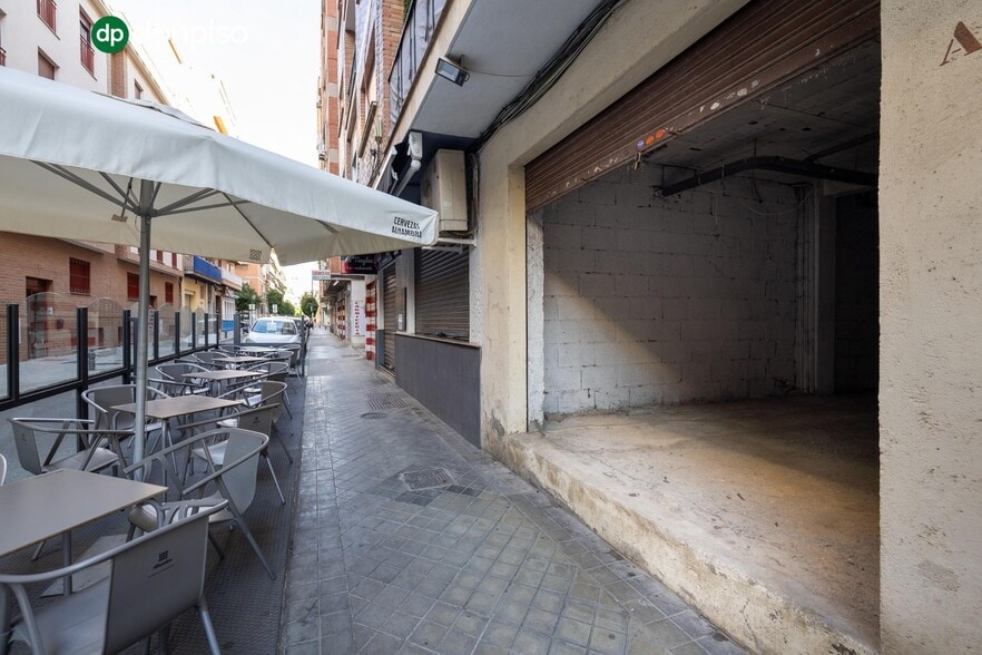 Calle del Marqués de Mondéjar, 13, Granada, Granada for sale - Building Photo - Image 2 of 23