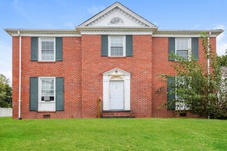 Plus de détails pour 517 Willow St, Mount Airy, NC - Multi-résidentiel à vendre