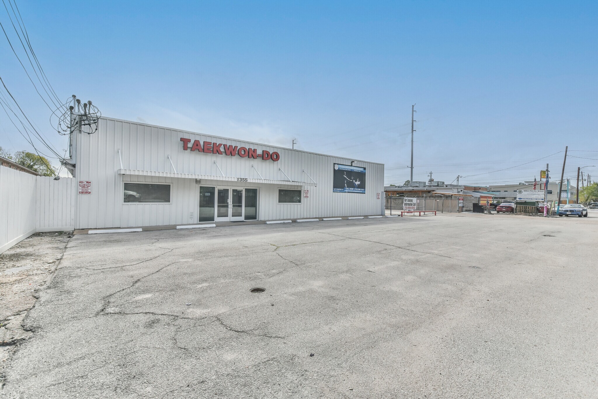 1355 Judiway St, Houston, TX for lease Building Photo- Image 1 of 7