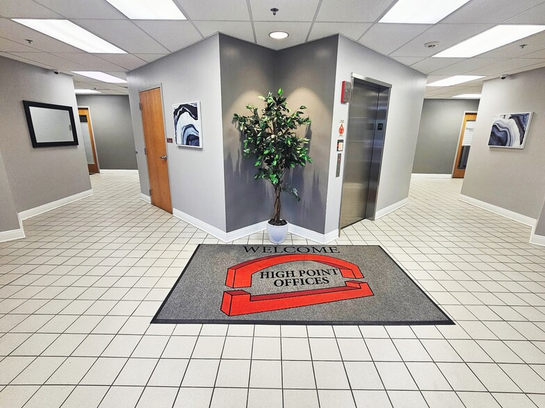 9500 Bormet Dr, Mokena, IL à louer - Photo du bâtiment - Image 3 de 4