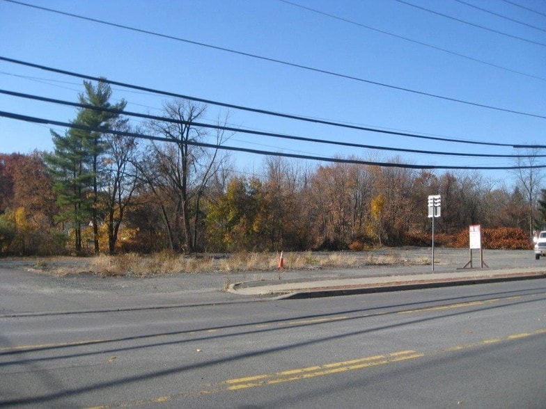 128-130 Main Ave, Wynantskill, NY for sale - Building Photo - Image 3 of 13