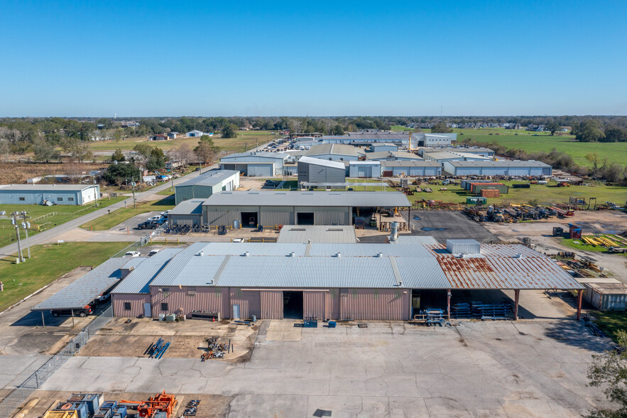 200 Rousseau, Youngsville, LA for sale - Building Photo - Image 3 of 16