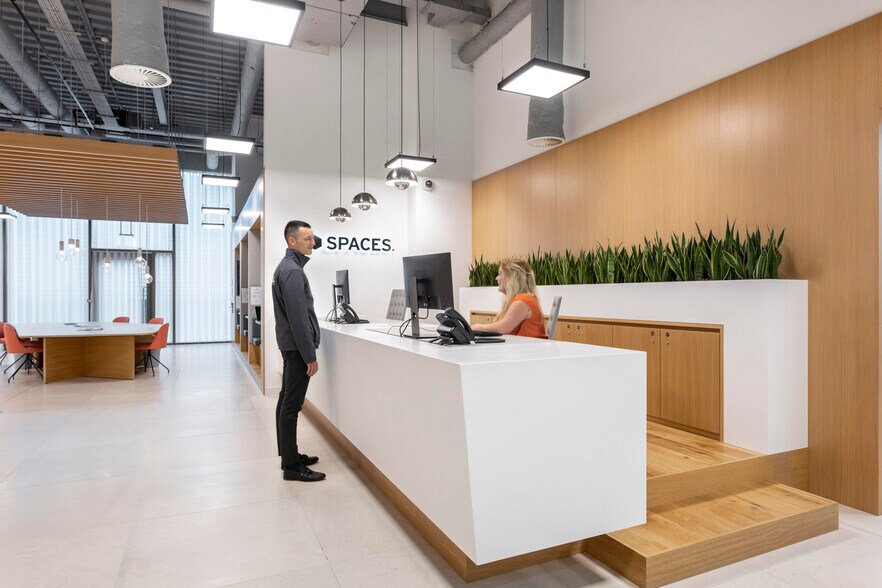 100 Avebury Blvd, Milton Keynes à louer - Photo intérieure - Image 2 de 10