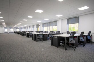 William Armstrong Dr, Newcastle Upon Tyne for lease Interior Photo- Image 2 of 4