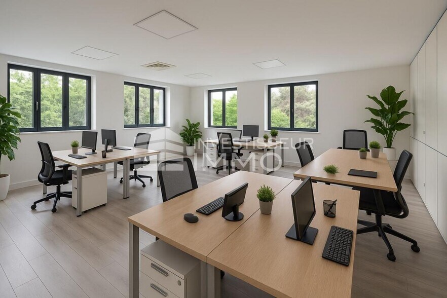 Office in Noisy Le Grand for lease - Interior Photo - Image 1 of 5
