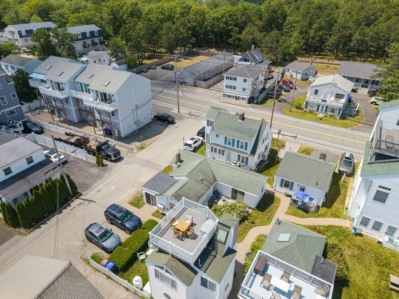 165 E Grand Ave, Old Orchard Beach, ME for sale - Building Photo - Image 3 of 14