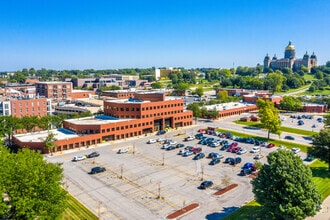 500 E Court Ave, Des Moines, IA - AERIAL  map view