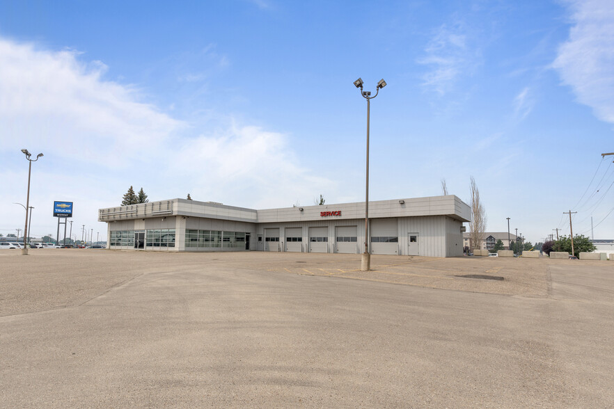 1276 Trans Canada Way SE, Medicine Hat, AB for lease - Primary Photo - Image 1 of 42