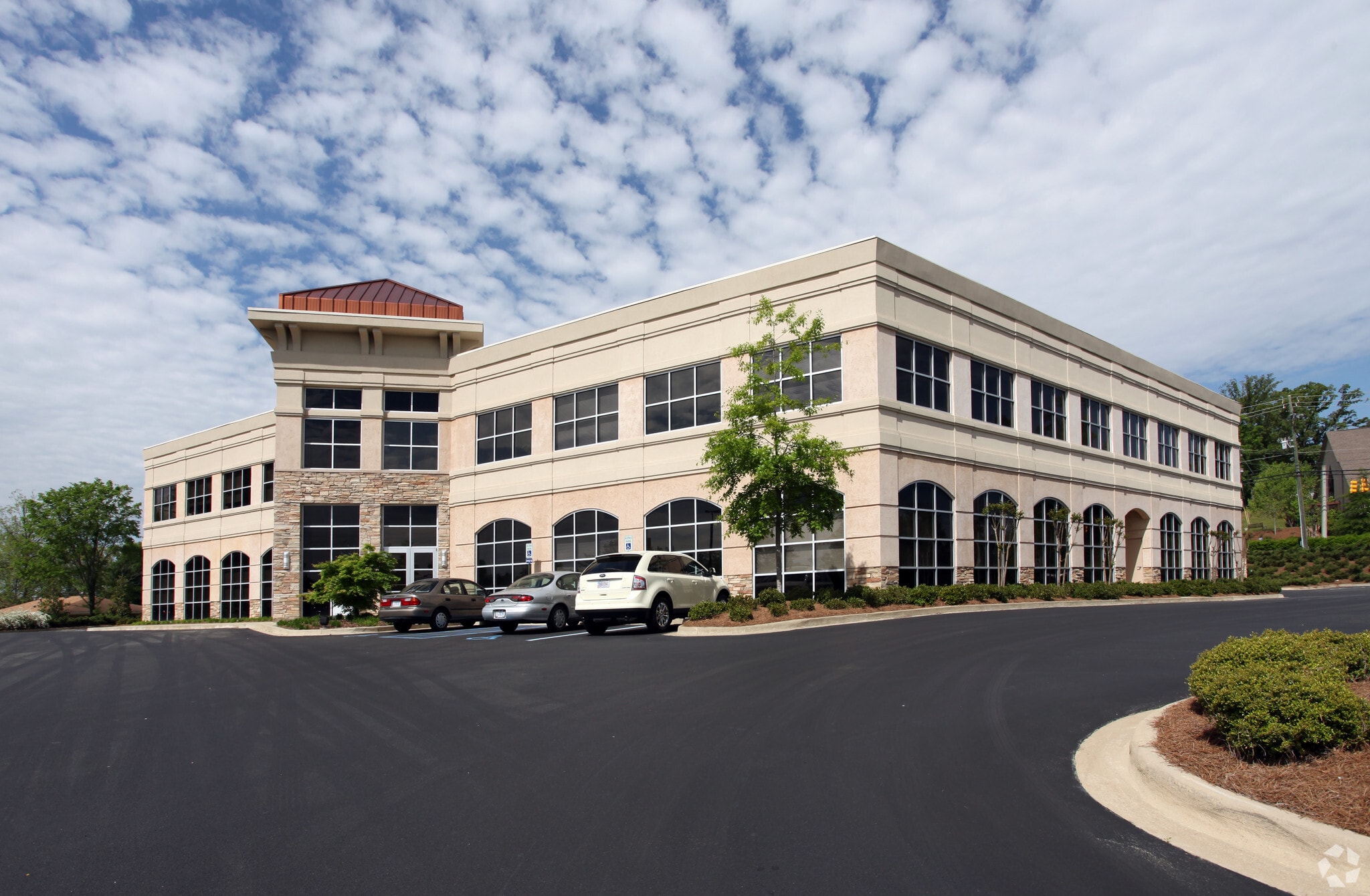 2871 Acton Rd, Vestavia, AL for lease Primary Photo- Image 1 of 4