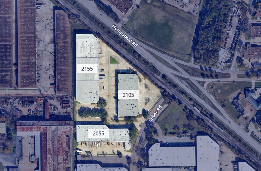 2055 Silber Rd, Houston, TX for lease - Building Photo - Image 2 of 8