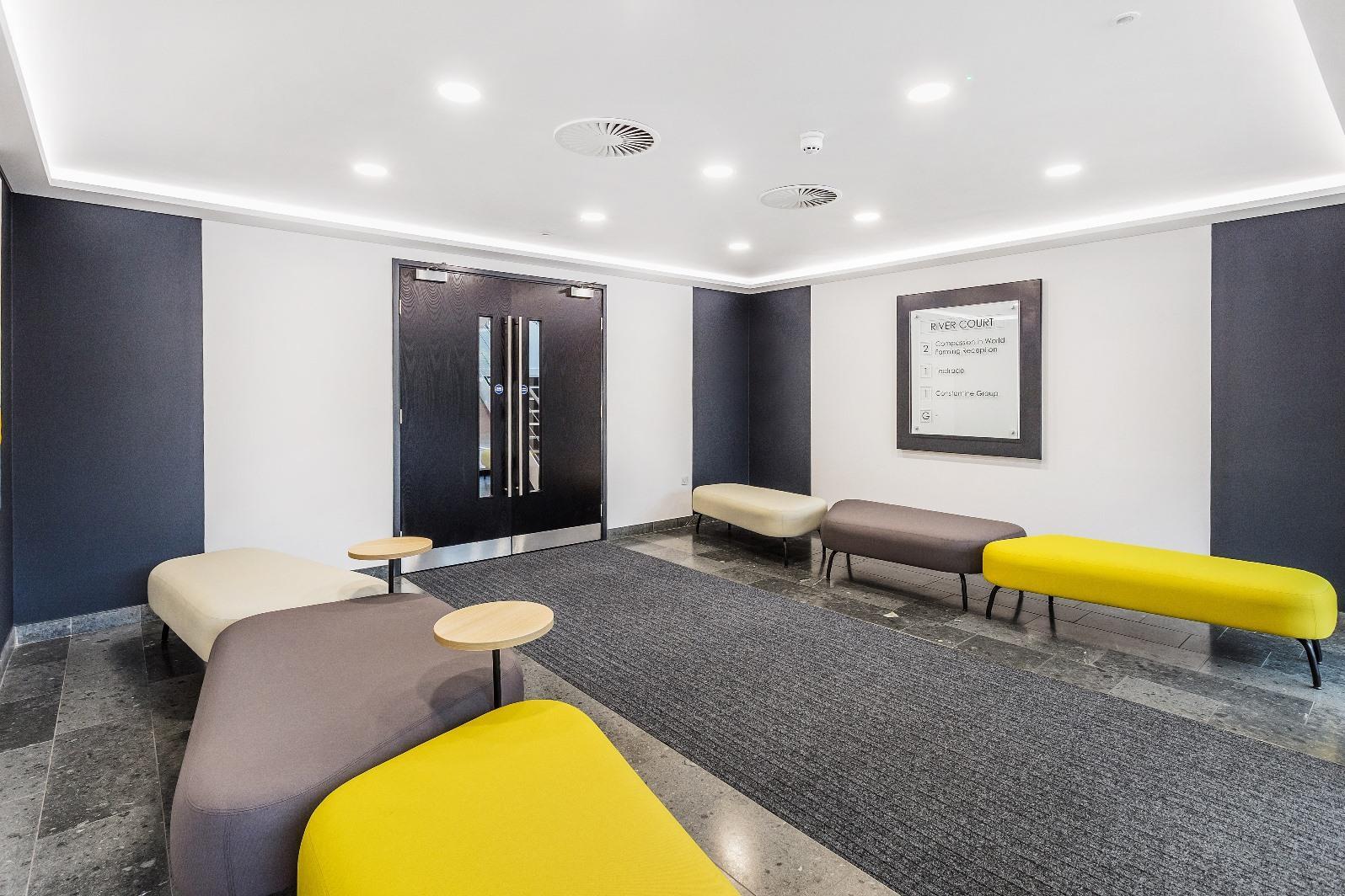 Mill Ln, Godalming à louer Photo intérieure- Image 1 de 3