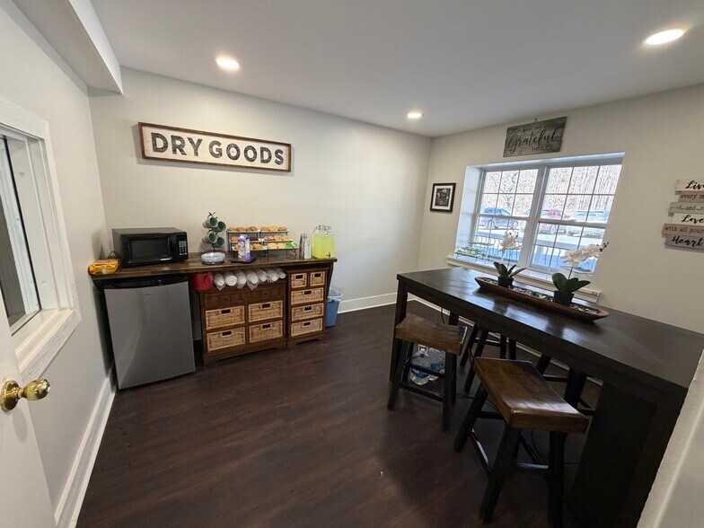 43850 US 6, Wyalusing, PA à vendre - Photo du bâtiment - Image 3 de 36