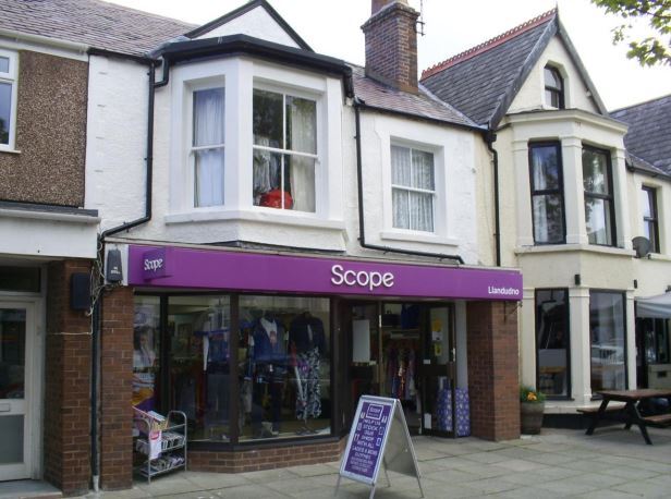 33 Madoc St, Llandudno for lease Primary Photo- Image 1 of 2