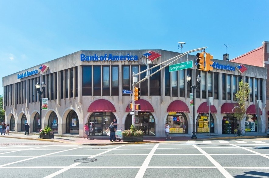 3109 Bergenline Ave, Union City, NJ à vendre - Photo principale - Image 1 de 1