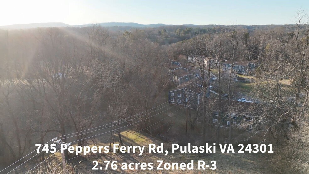 745 Peppers Ferry Rd, Pulaski, VA à vendre - Vidéo sur l’inscription commerciale - Image 1 de 12