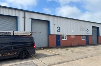 Burndell Rd, Ford à louer Photo du bâtiment- Image 2 de 3