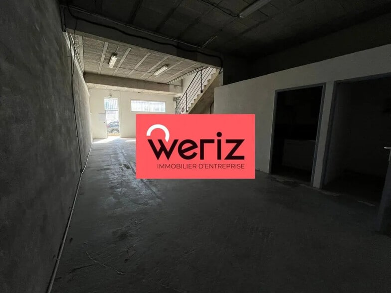 Flex in La Ciotat for lease - Interior Photo - Image 2 of 7