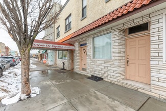 Plus de détails pour 614-616 Broadway, Bayonne, NJ - Commerce de détail à vendre