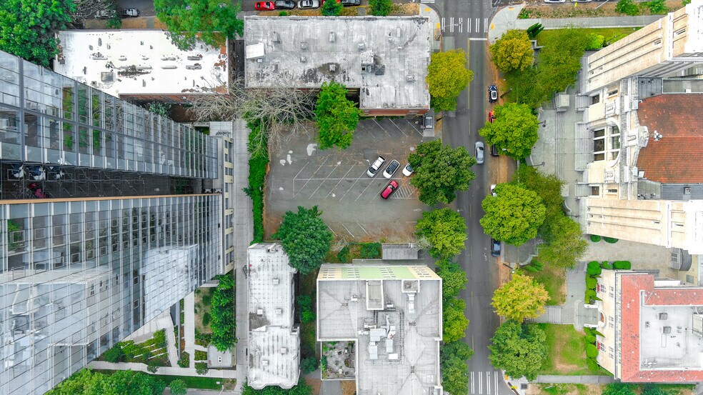 815 9th Ave, Seattle, WA for sale - Building Photo - Image 3 of 6