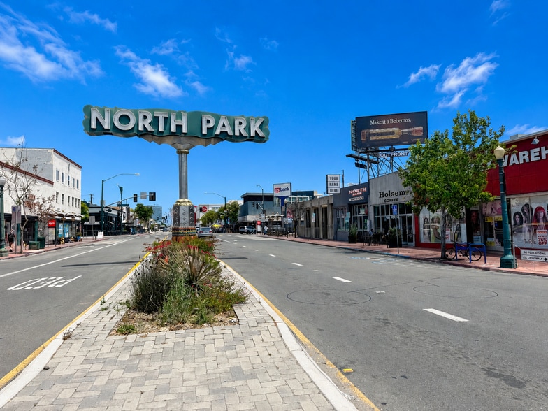 2901-2917 University Ave, San Diego, CA for lease - Building Photo - Image 2 of 5