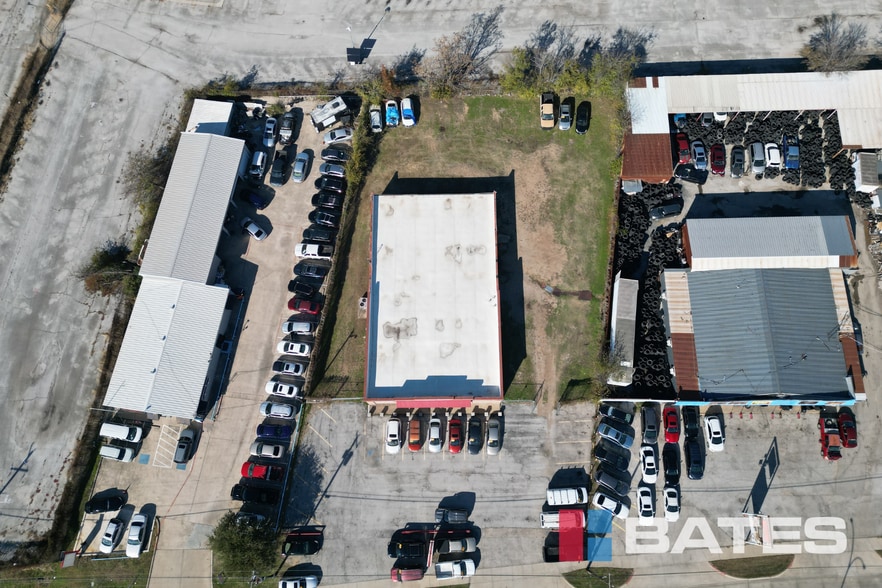 2921 E Abram St, Arlington, TX for sale - Building Photo - Image 2 of 14