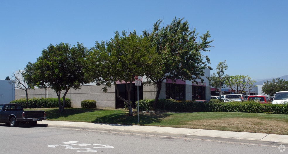 10550 Ramona Ave, Montclair, CA for lease - Building Photo - Image 3 of 7