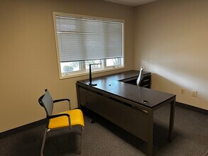 85-115 Executive Pky, Hudson, OH for lease Interior Photo- Image 1 of 6