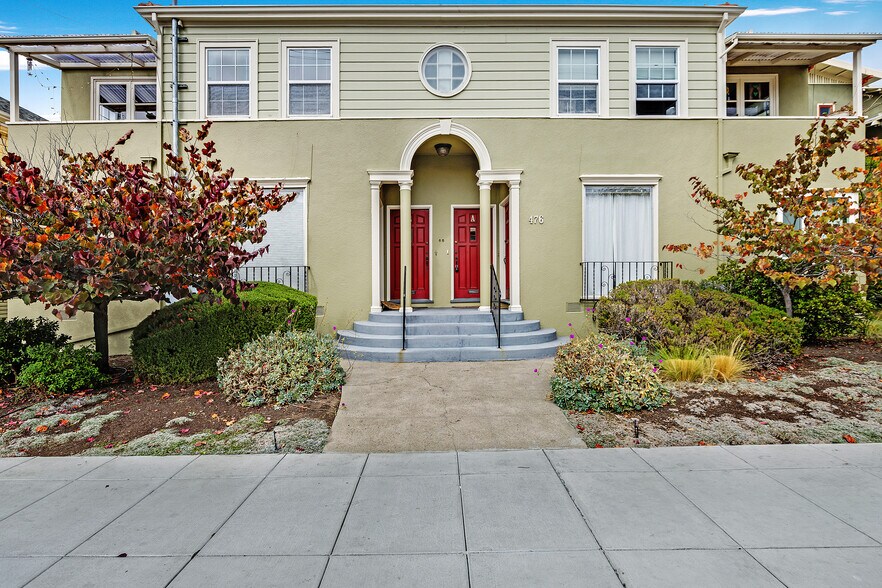 476 42nd St, Oakland, CA à vendre - Photo du bâtiment - Image 2 de 39