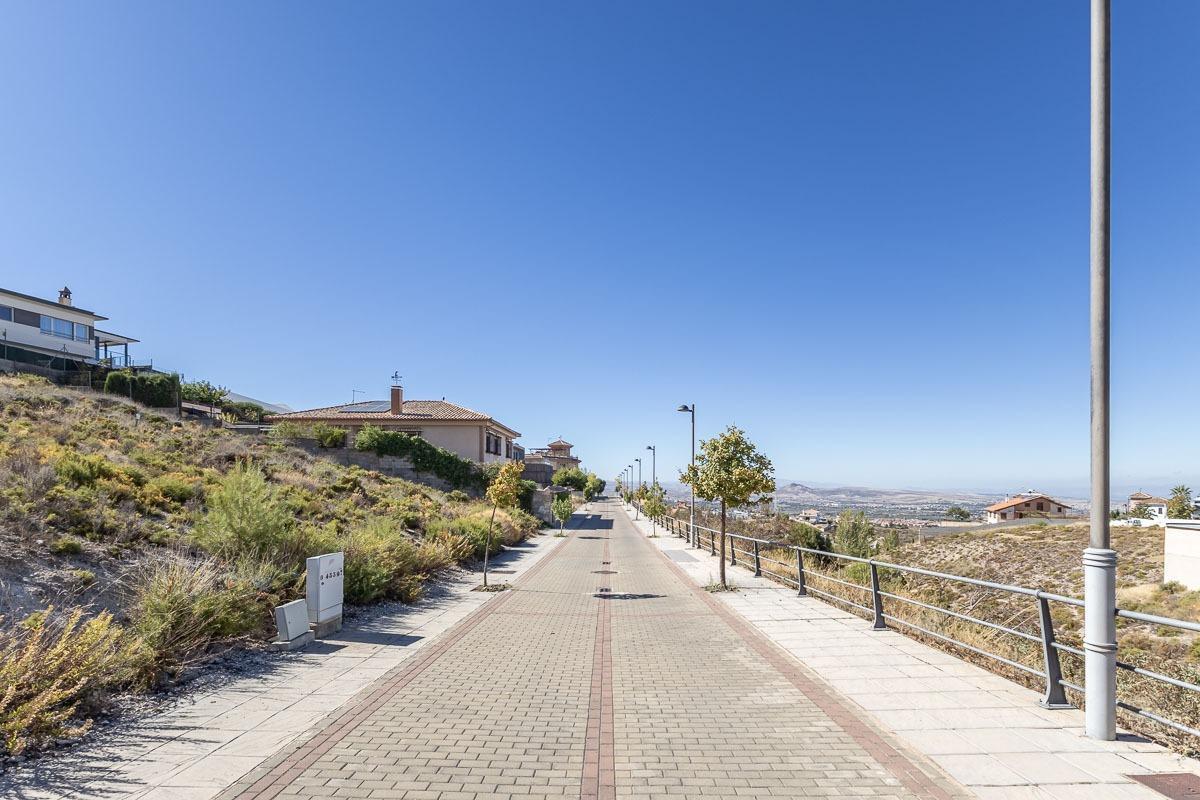 Land in La Zubia, Granada for sale Building Photo- Image 1 of 12