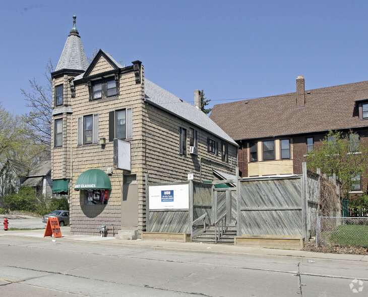 1000 E North Ave, Milwaukee, WI à vendre - Photo principale - Image 1 de 1