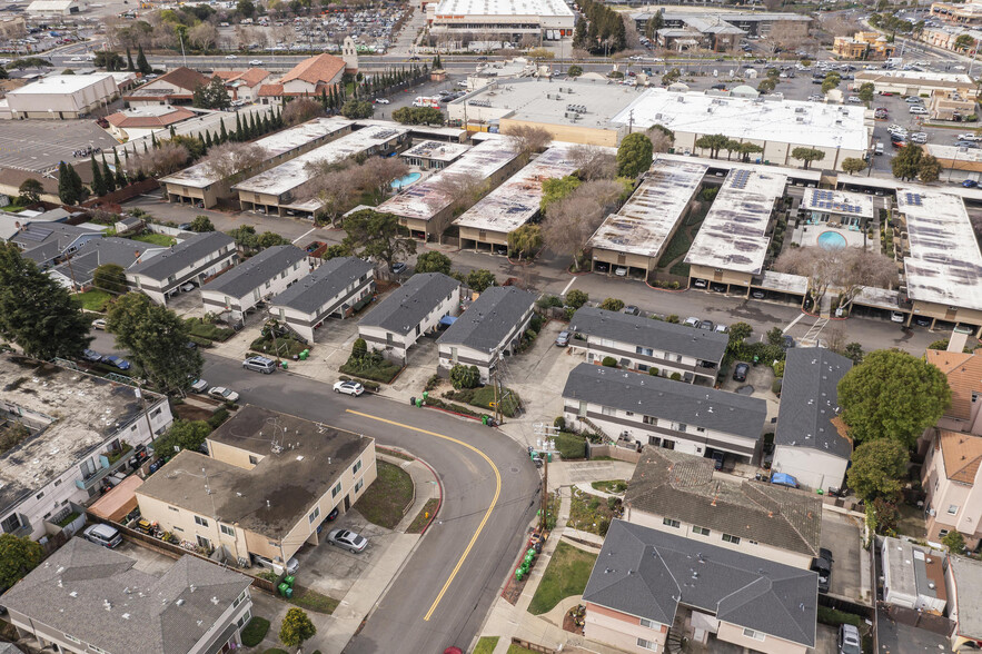 21501-21599 Westpark St, Hayward, CA for sale - Building Photo - Image 3 of 8