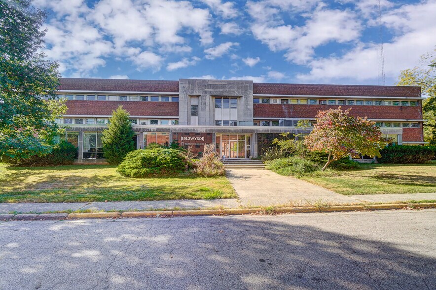 150 E South College St, Yellow Springs, OH à vendre - Photo du bâtiment - Image 2 de 115