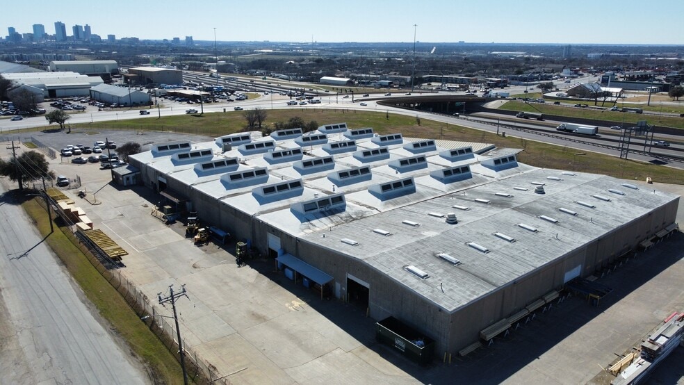 2817 Braswell Dr, Fort Worth, TX for lease - Building Photo - Image 3 of 15